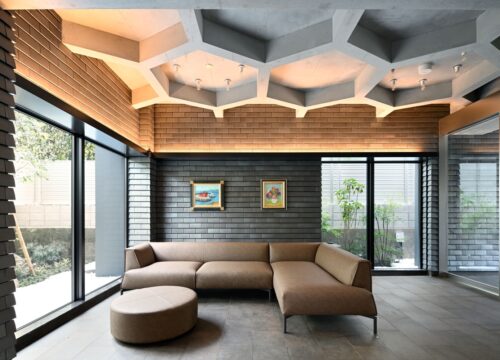 東京都港区南麻布三丁目、鉄筋コンクリート造